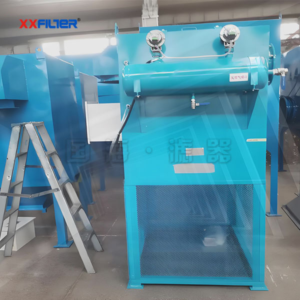 小型12筒保護風機自潔式空氣過濾器