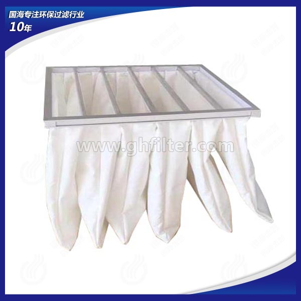 中效板框?yàn)V袋過(guò)濾器是醫(yī)療、食品行業(yè)首選的過(guò)濾產(chǎn)品